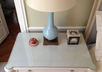 table de chevet laqué blanc
