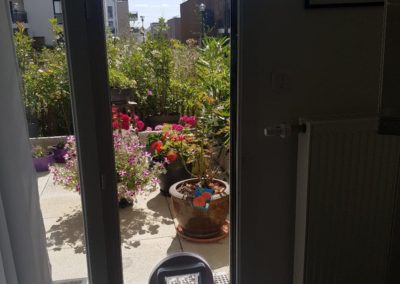 chatière pour vitrage